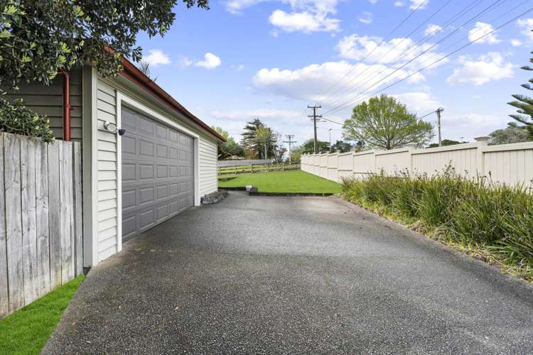 31 Roland Road Greenhithe_5