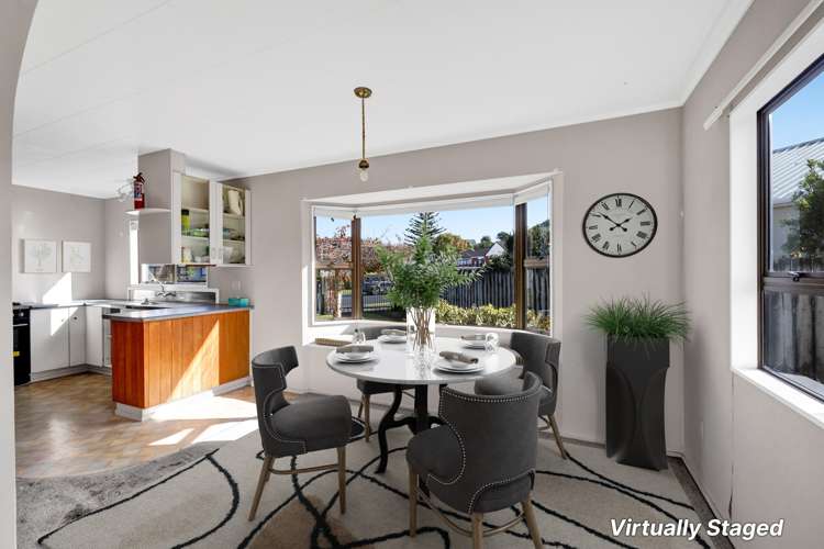 27 Tiverton Crescent Whalers Gate_6