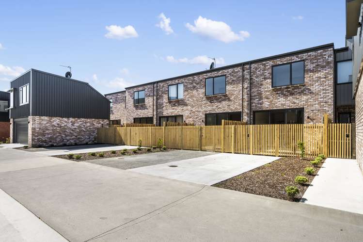 82 Tahuhu Road Mount Wellington_18