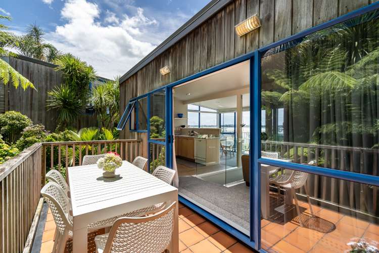 2/3 Beach Road Northcote Point_15