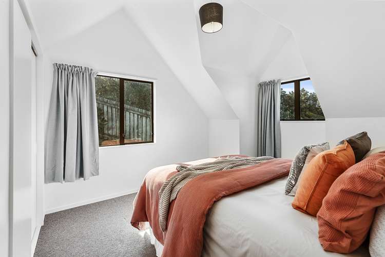 5b Bury Grove Strathmore Park_9