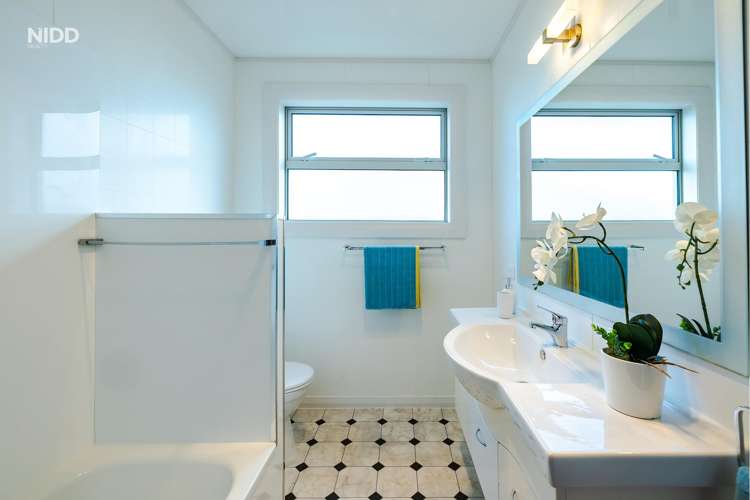 217 Highcliff Road Shiel Hill_11