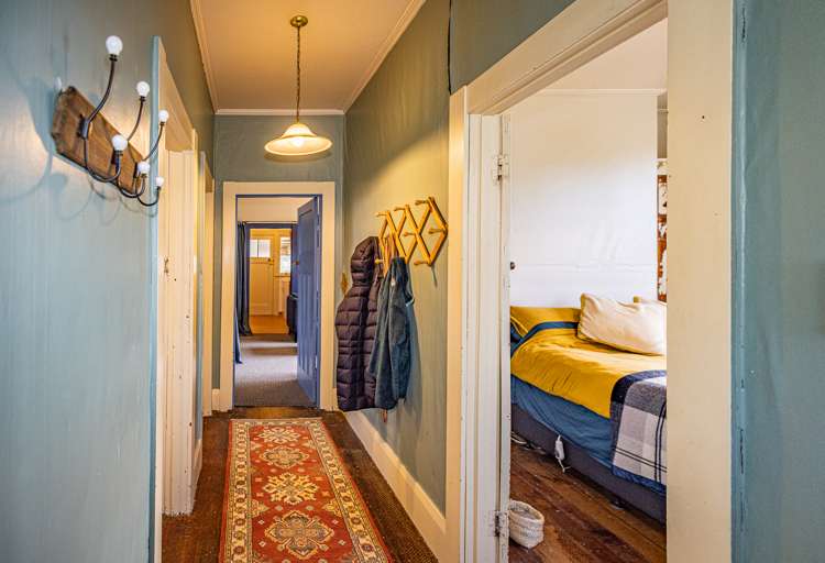 12 Miharo Street Ohakune_16