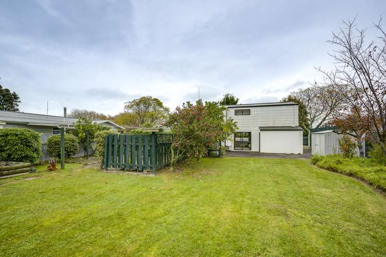 32 Atherfold Crescent Greenmeadows_1