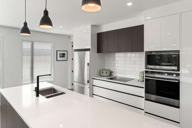 33 Marine Corps Drive Solway_1