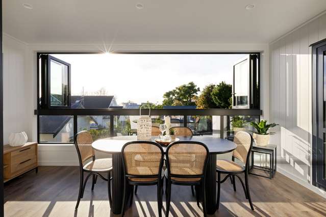 Four brand new townhouses, hospital location