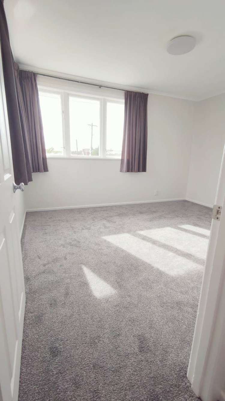 13 Kimber Hall Avenue Mount Roskill_11