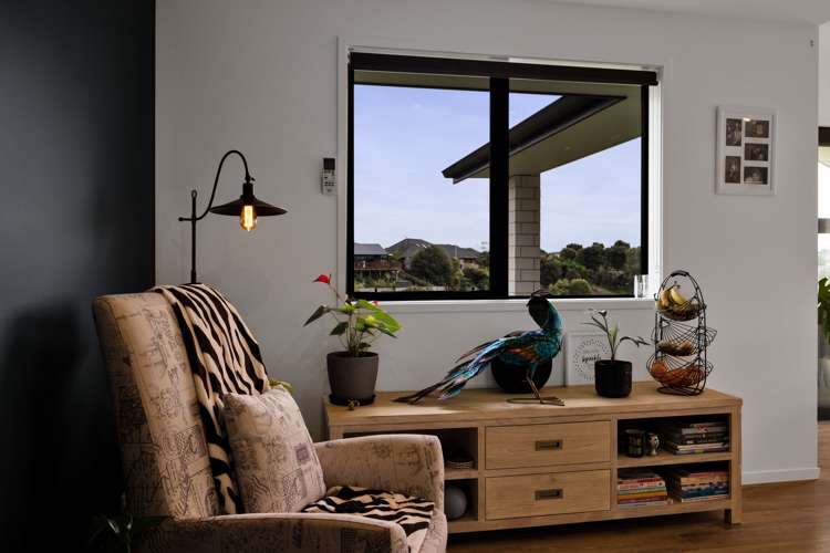 8a Jules Crescent Bell Block_4