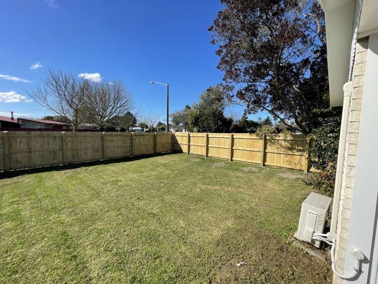 15 Livingstone Road 10480_3