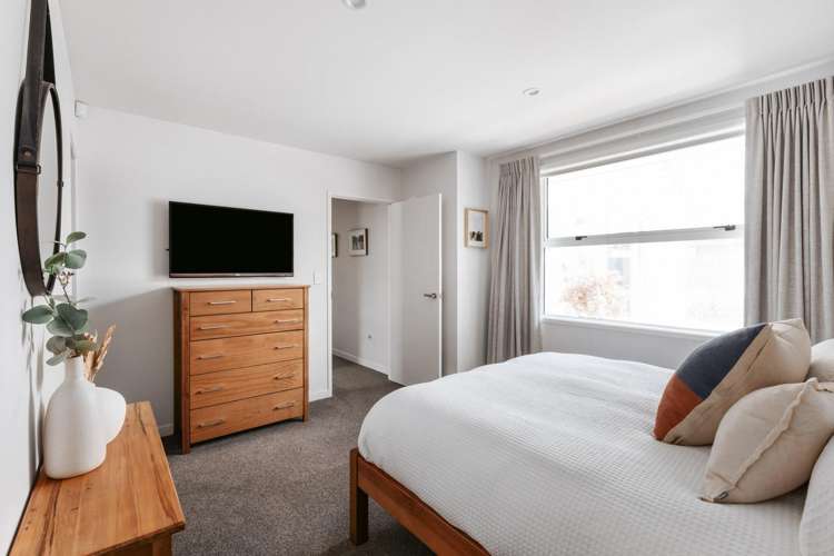 1 Nikorima Mews Pyes Pa_20