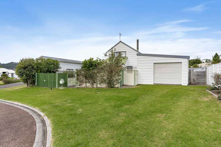 106 Everitt Crescent Whangamata_20