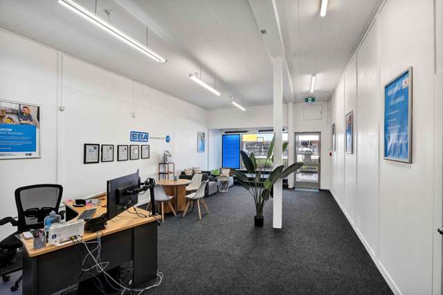 200 Broadway Stratford_3