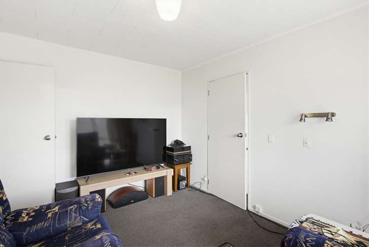 90 Eatwell Ave Paraparaumu Beach_9