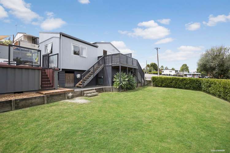 52 Doyly Drive Stanmore Bay_15