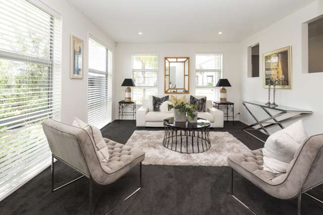 8 Defender Crescent Beachlands_2