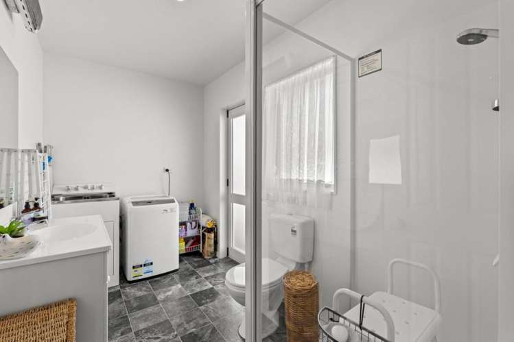 10 Temple Mews Renwick_18