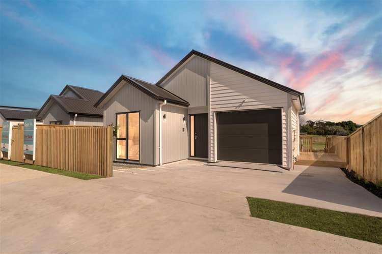 34 Whakairo Crescent_0
