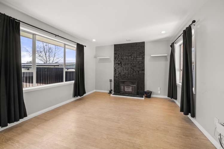 19 Davis Crescent Netherby_4