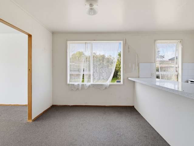 374 Roscommon Road Clendon Park_4