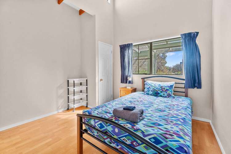 13 Moana Avenue Surfdale_9