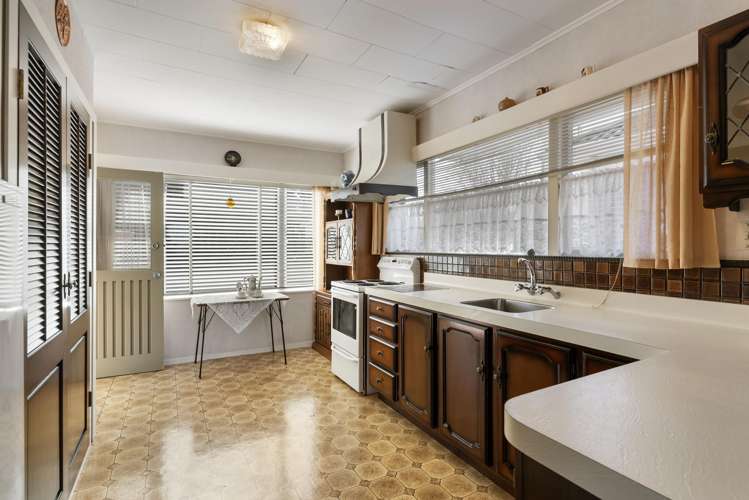 55 Seacliffe Road Hillsborough_9