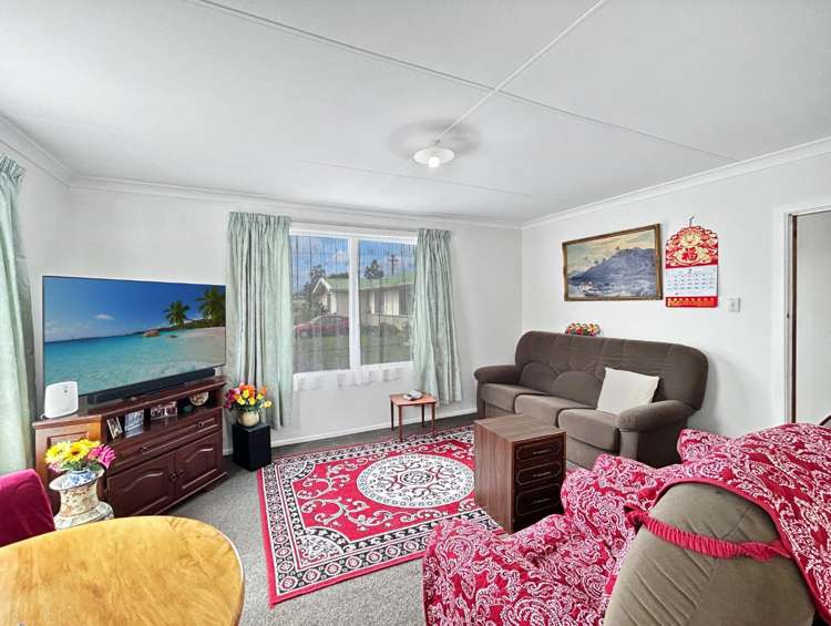 123D Bell Street 1235_6