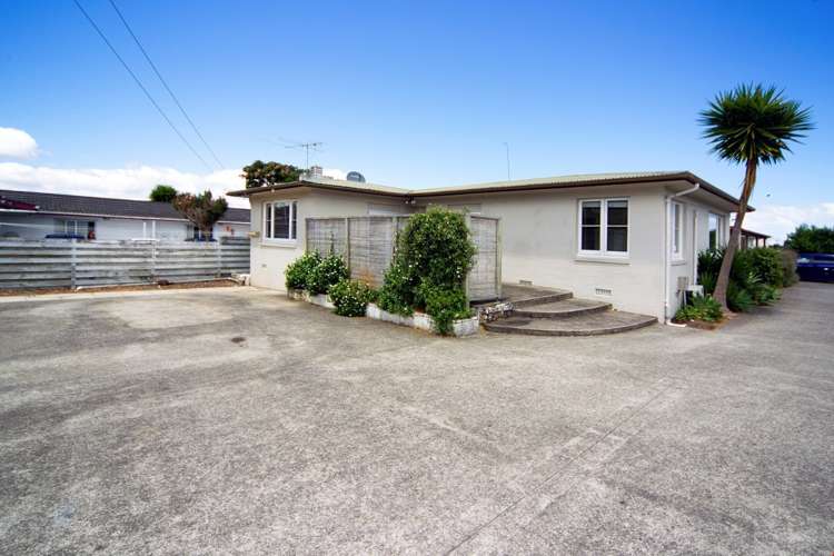 229 Great South Road Manurewa_10
