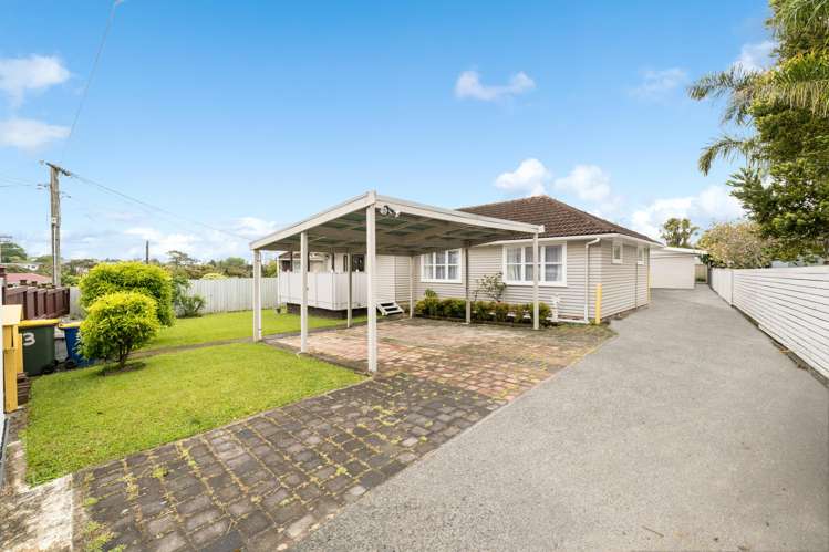 3 Glen Marine Parade Glendene_26