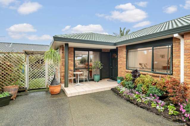 17 Kath Hopper Drive Orewa_1