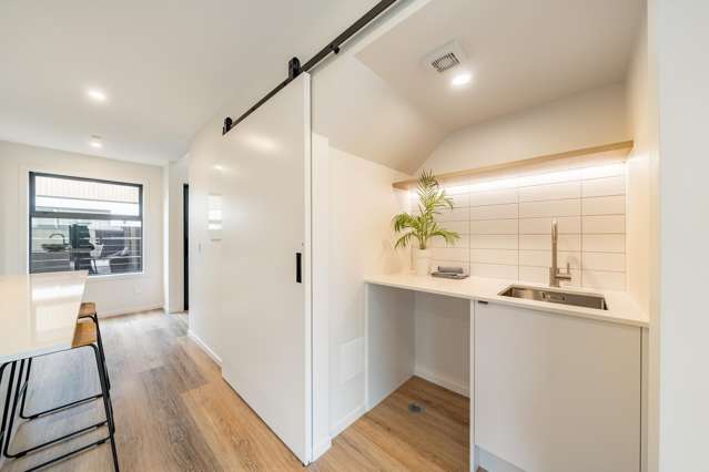 7/123 Knights Road Hutt Central_3