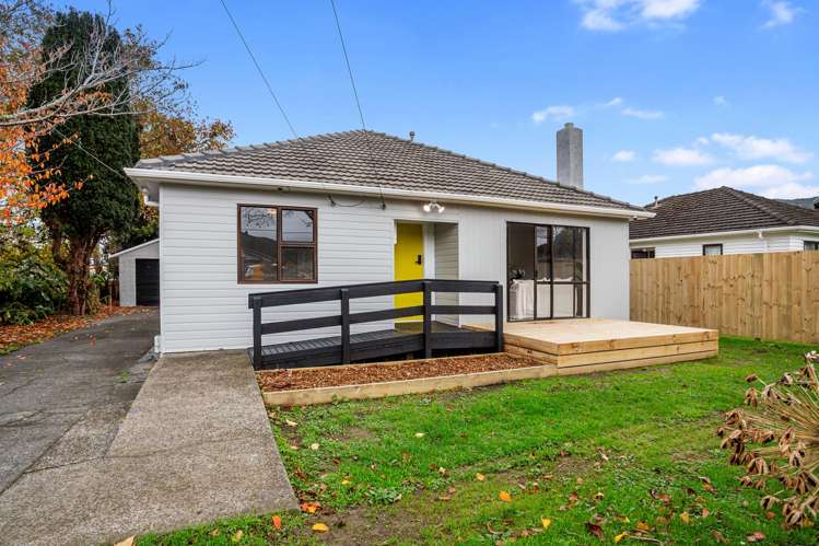 11 Burden Avenue_1