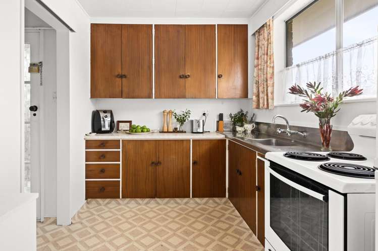 1/311 Ikanui Road Frimley_1