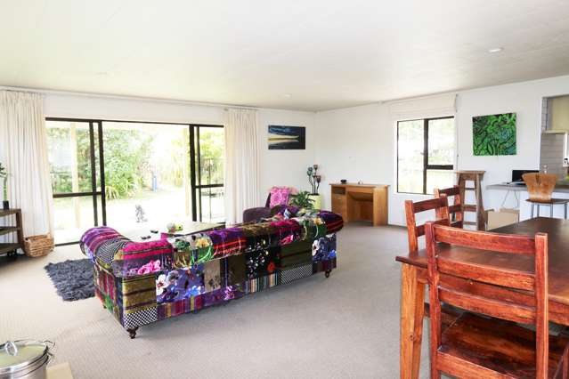 10 Konini Road Titirangi_4