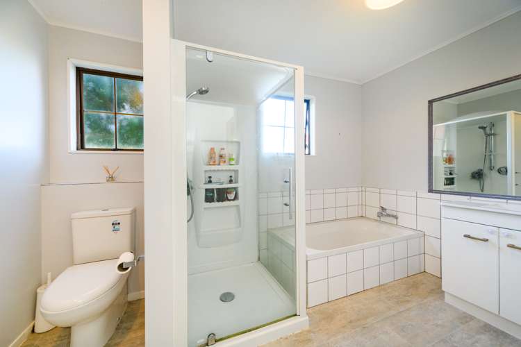 68 Pencarrow Street Highbury_17