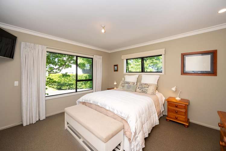 92 Hill Road Twyford_14