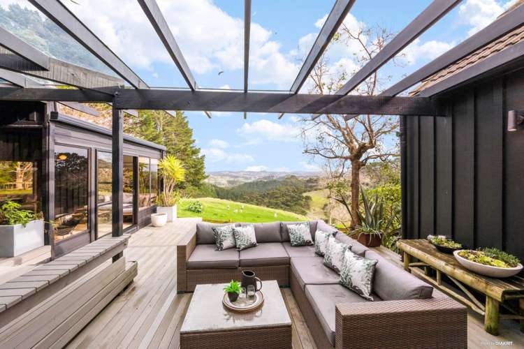 212 Ara-Kotinga Whitford_14