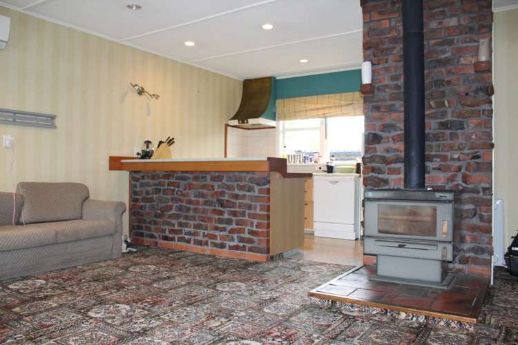 65 Davis Crescent Netherby_10