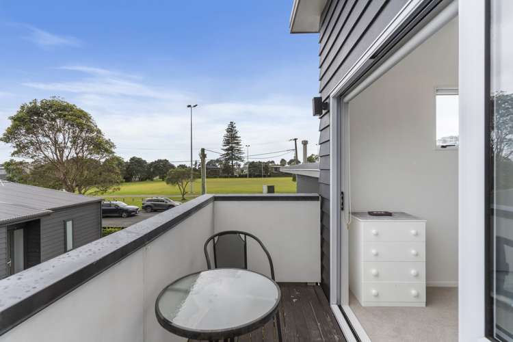 11a William Bayes Place Red Beach_18