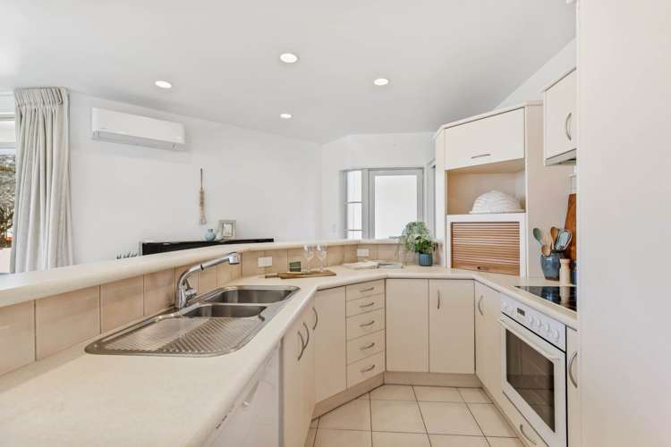 3 Valley Road Browns Bay_23