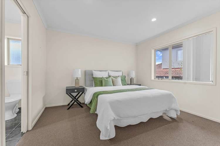 3 Topland Drive Flat Bush_14