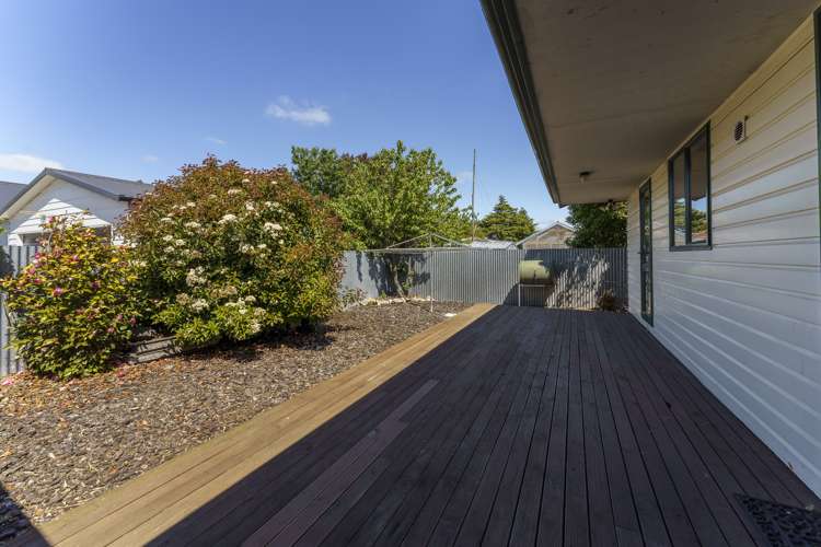 19a Kaplan Avenue Islington_12