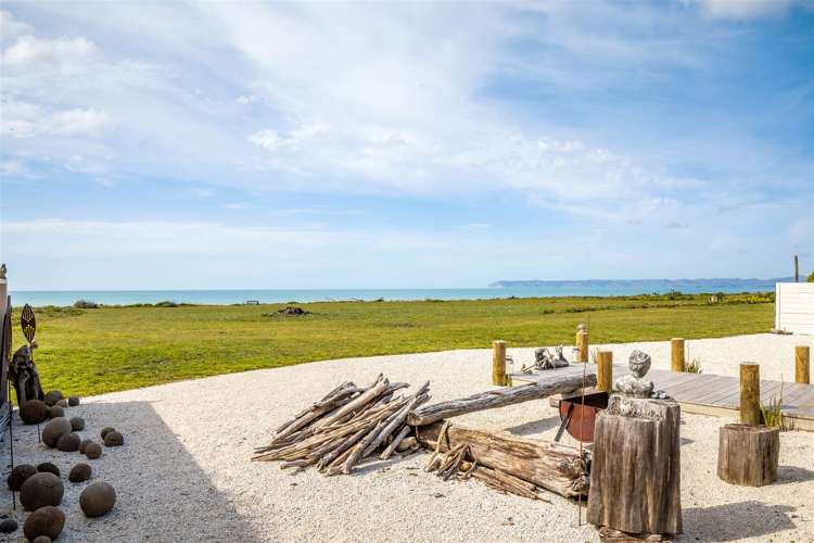 172 Rarangi Beach Road Rarangi_26
