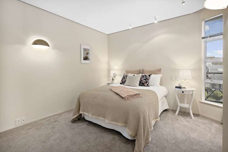 2/346 Oriental Parade Oriental Bay_9