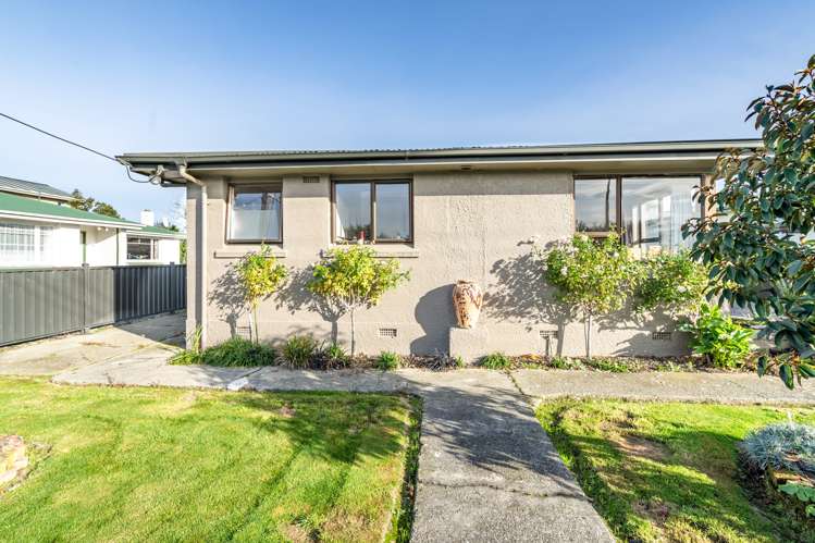 8 Mackenzie Street Winton_0