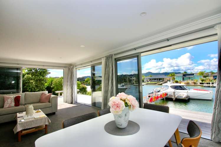13 Mermaid Place_1