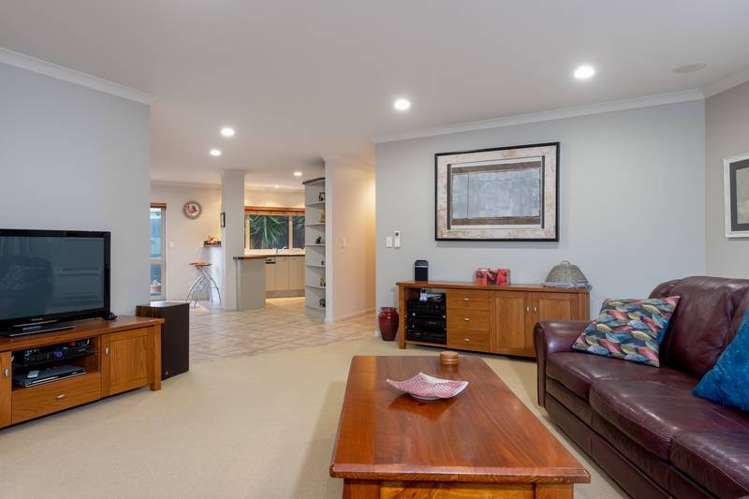 2/139 Nile Road Milford_24