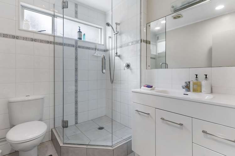 3 Maxwelton Drive Mairangi Bay_16