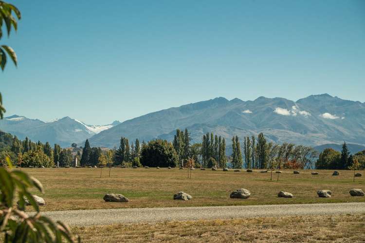 8 Meadowstone Drive Wanaka_21