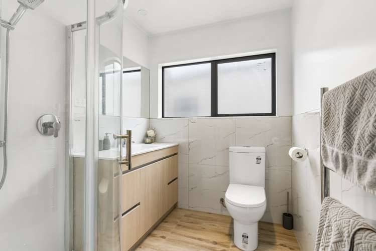 2/7 Wastney Road Alfriston_12