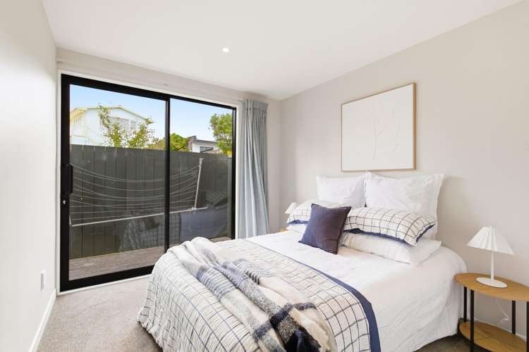 20/6 Oswald Crescent Paparangi_9